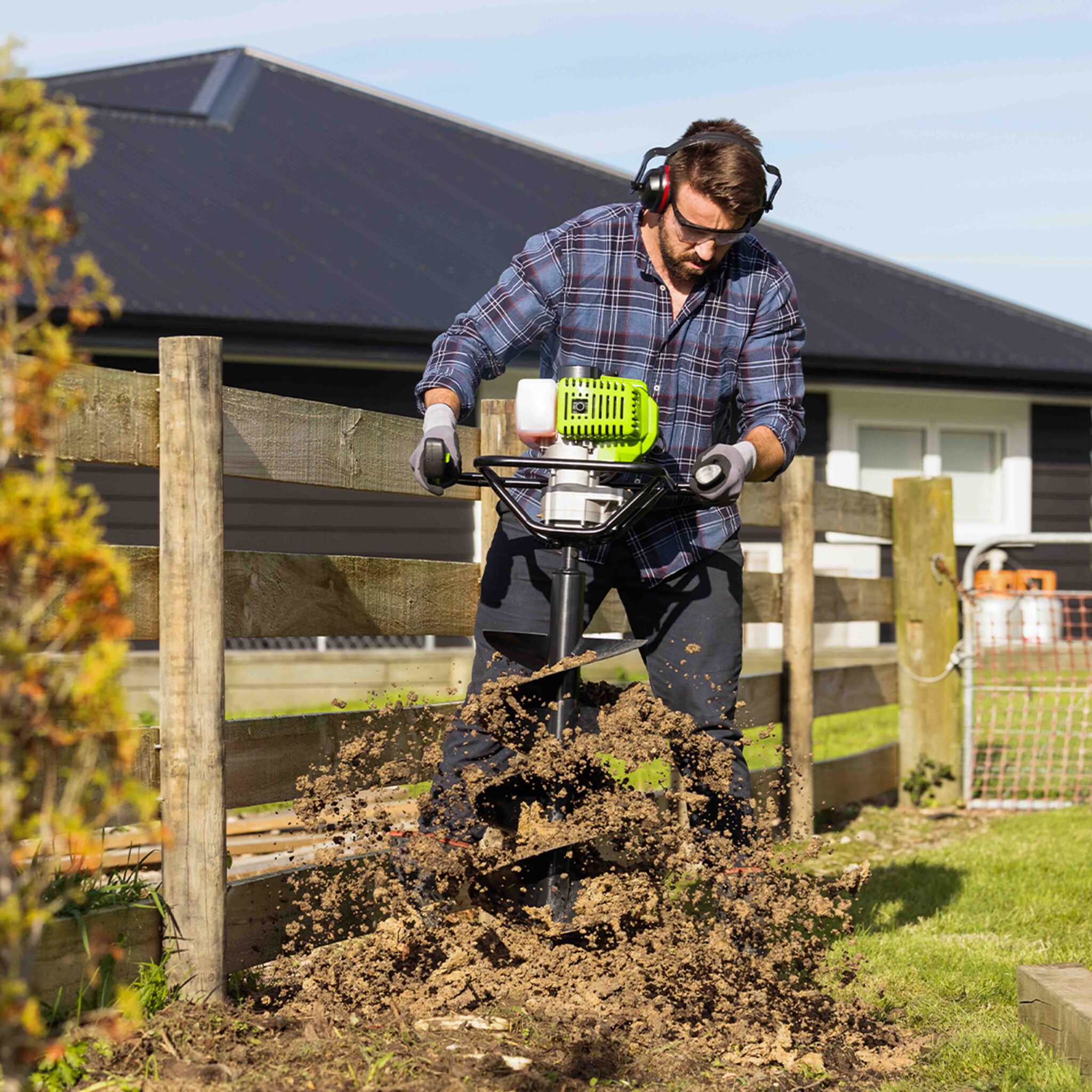 Post Hole Borer LawnMaster