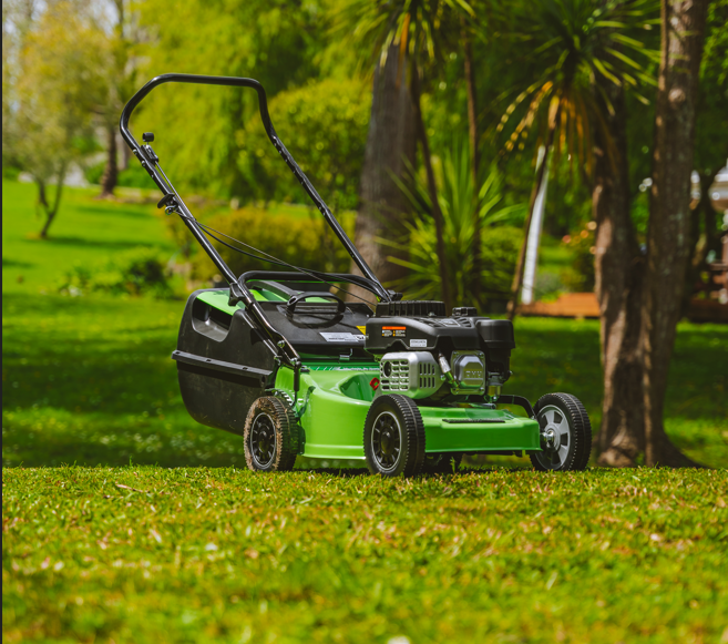 HOW TO: Clean your LawnMaster Steel Deck